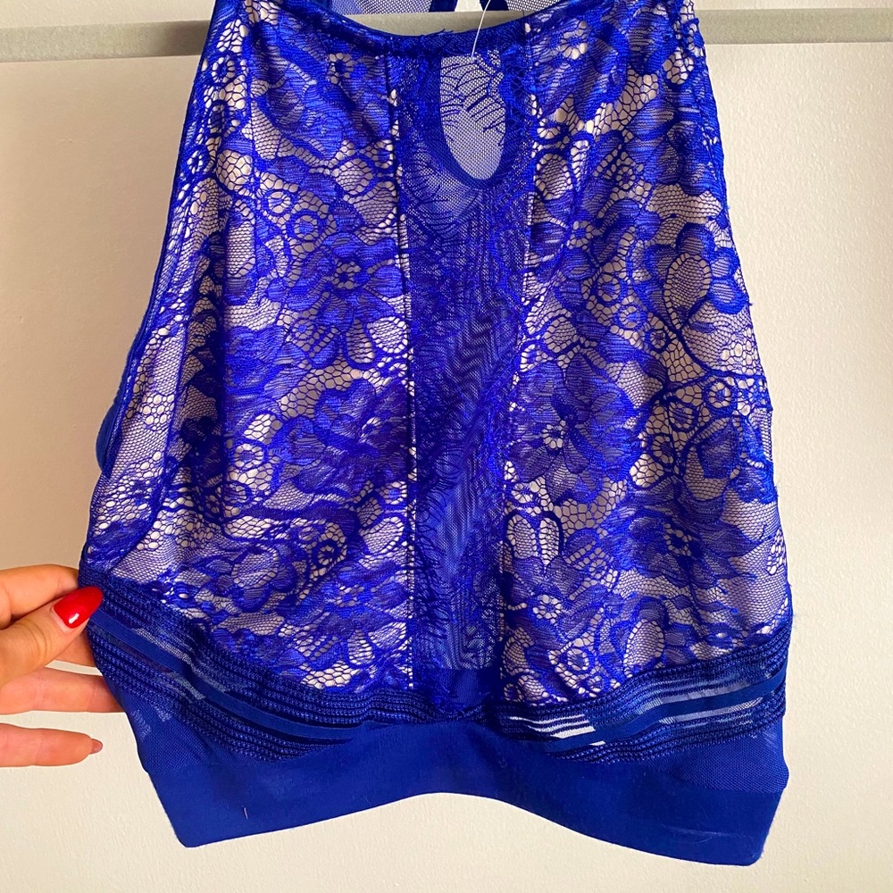 Lace crop top
